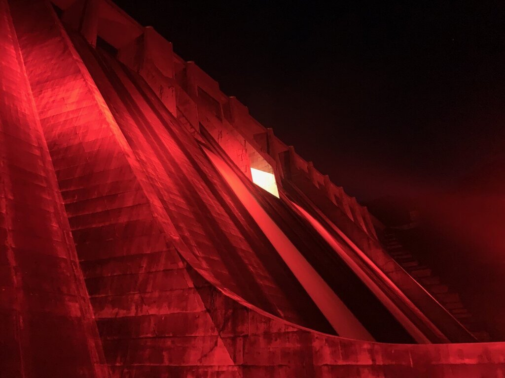 津軽ダム レッドライトアッププロジェクト2025